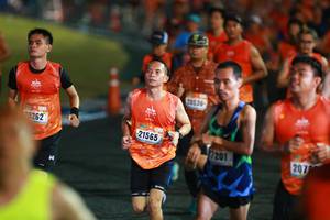 BIB: 28536, 0262, 21565, 7201, 207
                            <button type="button" onclick="openModal(16671551)" class="btn btn-primary btn-sm float-right btn-popup" data-toggle="modal" data-target=".modal-high-quality">
                        <i class="fas fa-shopping-cart"></i> Add to Cart
                    </button>
                                            <button type="button" onclick="isThisMe(16671551, true)" class="btn btn-success btn-sm float-right btn-popup btn-isme hidden" data-toggle="tooltip" data-placement="bottom" title="นี่คือรูปของคุณใช่ไหม คลิกที่นี่เพื่อเอาเข้าอัลบั้ม">
                        <i class="fas fa-plus"></i> Add to album
                    </button>
                    <button type="button" onclick="isThisMe(16671551, false)" class="btn btn-warning btn-sm float-right btn-popup btn-isnotme hidden">
                        <i class="fas fa-ban"></i> Remove from album
                    </button>