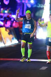 BIB: 43165
                            <button type="button" onclick="openModal(16849465)" class="btn btn-primary btn-sm float-right btn-popup" data-toggle="modal" data-target=".modal-high-quality">
                        <i class="fas fa-shopping-cart"></i> Add to Cart
                    </button>
                                            <button type="button" onclick="isThisMe(16849465, true)" class="btn btn-success btn-sm float-right btn-popup btn-isme hidden" data-toggle="tooltip" data-placement="bottom" title="นี่คือรูปของคุณใช่ไหม คลิกที่นี่เพื่อเอาเข้าอัลบั้ม">
                        <i class="fas fa-plus"></i> Add to album
                    </button>
                    <button type="button" onclick="isThisMe(16849465, false)" class="btn btn-warning btn-sm float-right btn-popup btn-isnotme hidden">
                        <i class="fas fa-ban"></i> Remove from album
                    </button>