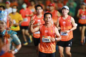 BIB: 251, 22484
                            <button type="button" onclick="openModal(16677914)" class="btn btn-primary btn-sm float-right btn-popup" data-toggle="modal" data-target=".modal-high-quality">
                        <i class="fas fa-shopping-cart"></i> Add to Cart
                    </button>
                                            <button type="button" onclick="isThisMe(16677914, true)" class="btn btn-success btn-sm float-right btn-popup btn-isme hidden" data-toggle="tooltip" data-placement="bottom" title="นี่คือรูปของคุณใช่ไหม คลิกที่นี่เพื่อเอาเข้าอัลบั้ม">
                        <i class="fas fa-plus"></i> Add to album
                    </button>
                    <button type="button" onclick="isThisMe(16677914, false)" class="btn btn-warning btn-sm float-right btn-popup btn-isnotme hidden">
                        <i class="fas fa-ban"></i> Remove from album
                    </button>