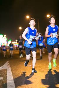 BIB: 0531, 105
                            <button type="button" onclick="openModal(16579542)" class="btn btn-primary btn-sm float-right btn-popup" data-toggle="modal" data-target=".modal-high-quality">
                        <i class="fas fa-shopping-cart"></i> Add to Cart
                    </button>
                                            <button type="button" onclick="isThisMe(16579542, true)" class="btn btn-success btn-sm float-right btn-popup btn-isme hidden" data-toggle="tooltip" data-placement="bottom" title="นี่คือรูปของคุณใช่ไหม คลิกที่นี่เพื่อเอาเข้าอัลบั้ม">
                        <i class="fas fa-plus"></i> Add to album
                    </button>
                    <button type="button" onclick="isThisMe(16579542, false)" class="btn btn-warning btn-sm float-right btn-popup btn-isnotme hidden">
                        <i class="fas fa-ban"></i> Remove from album
                    </button>