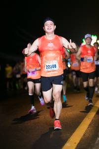 BIB: 502, 22208
                            <button type="button" onclick="openModal(17749184)" class="btn btn-primary btn-sm float-right btn-popup" data-toggle="modal" data-target=".modal-high-quality">
                        <i class="fas fa-shopping-cart"></i> Add to Cart
                    </button>
                                            <button type="button" onclick="isThisMe(17749184, true)" class="btn btn-success btn-sm float-right btn-popup btn-isme hidden" data-toggle="tooltip" data-placement="bottom" title="นี่คือรูปของคุณใช่ไหม คลิกที่นี่เพื่อเอาเข้าอัลบั้ม">
                        <i class="fas fa-plus"></i> Add to album
                    </button>
                    <button type="button" onclick="isThisMe(17749184, false)" class="btn btn-warning btn-sm float-right btn-popup btn-isnotme hidden">
                        <i class="fas fa-ban"></i> Remove from album
                    </button>