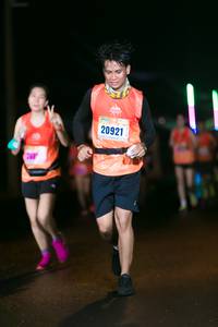 BIB: 20921
                            <button type="button" onclick="openModal(17748968)" class="btn btn-primary btn-sm float-right btn-popup" data-toggle="modal" data-target=".modal-high-quality">
                        <i class="fas fa-shopping-cart"></i> Add to Cart
                    </button>
                                            <button type="button" onclick="isThisMe(17748968, true)" class="btn btn-success btn-sm float-right btn-popup btn-isme hidden" data-toggle="tooltip" data-placement="bottom" title="นี่คือรูปของคุณใช่ไหม คลิกที่นี่เพื่อเอาเข้าอัลบั้ม">
                        <i class="fas fa-plus"></i> Add to album
                    </button>
                    <button type="button" onclick="isThisMe(17748968, false)" class="btn btn-warning btn-sm float-right btn-popup btn-isnotme hidden">
                        <i class="fas fa-ban"></i> Remove from album
                    </button>