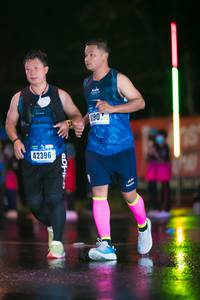 BIB: 1907, 42396
                            <button type="button" onclick="openModal(17302306)" class="btn btn-primary btn-sm float-right btn-popup" data-toggle="modal" data-target=".modal-high-quality">
                        <i class="fas fa-shopping-cart"></i> Add to Cart
                    </button>
                                            <button type="button" onclick="isThisMe(17302306, true)" class="btn btn-success btn-sm float-right btn-popup btn-isme hidden" data-toggle="tooltip" data-placement="bottom" title="นี่คือรูปของคุณใช่ไหม คลิกที่นี่เพื่อเอาเข้าอัลบั้ม">
                        <i class="fas fa-plus"></i> Add to album
                    </button>
                    <button type="button" onclick="isThisMe(17302306, false)" class="btn btn-warning btn-sm float-right btn-popup btn-isnotme hidden">
                        <i class="fas fa-ban"></i> Remove from album
                    </button>