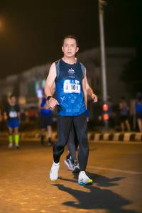 BIB: 103
                            <button type="button" onclick="openModal(16610271)" class="btn btn-primary btn-sm float-right btn-popup" data-toggle="modal" data-target=".modal-high-quality">
                        <i class="fas fa-shopping-cart"></i> Add to Cart
                    </button>
                                            <button type="button" onclick="isThisMe(16610271, true)" class="btn btn-success btn-sm float-right btn-popup btn-isme hidden" data-toggle="tooltip" data-placement="bottom" title="นี่คือรูปของคุณใช่ไหม คลิกที่นี่เพื่อเอาเข้าอัลบั้ม">
                        <i class="fas fa-plus"></i> Add to album
                    </button>
                    <button type="button" onclick="isThisMe(16610271, false)" class="btn btn-warning btn-sm float-right btn-popup btn-isnotme hidden">
                        <i class="fas fa-ban"></i> Remove from album
                    </button>