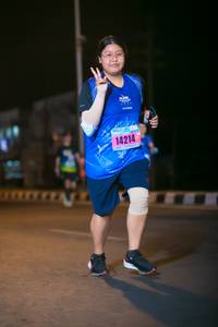 BIB: 14214
                            <button type="button" onclick="openModal(16618539)" class="btn btn-primary btn-sm float-right btn-popup" data-toggle="modal" data-target=".modal-high-quality">
                        <i class="fas fa-shopping-cart"></i> Add to Cart
                    </button>
                                            <button type="button" onclick="isThisMe(16618539, true)" class="btn btn-success btn-sm float-right btn-popup btn-isme hidden" data-toggle="tooltip" data-placement="bottom" title="นี่คือรูปของคุณใช่ไหม คลิกที่นี่เพื่อเอาเข้าอัลบั้ม">
                        <i class="fas fa-plus"></i> Add to album
                    </button>
                    <button type="button" onclick="isThisMe(16618539, false)" class="btn btn-warning btn-sm float-right btn-popup btn-isnotme hidden">
                        <i class="fas fa-ban"></i> Remove from album
                    </button>