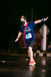 BIB: 40477
                            <button type="button" onclick="openModal(17303313)" class="btn btn-primary btn-sm float-right btn-popup" data-toggle="modal" data-target=".modal-high-quality">
                        <i class="fas fa-shopping-cart"></i> Add to Cart
                    </button>
                                            <button type="button" onclick="isThisMe(17303313, true)" class="btn btn-success btn-sm float-right btn-popup btn-isme hidden" data-toggle="tooltip" data-placement="bottom" title="นี่คือรูปของคุณใช่ไหม คลิกที่นี่เพื่อเอาเข้าอัลบั้ม">
                        <i class="fas fa-plus"></i> Add to album
                    </button>
                    <button type="button" onclick="isThisMe(17303313, false)" class="btn btn-warning btn-sm float-right btn-popup btn-isnotme hidden">
                        <i class="fas fa-ban"></i> Remove from album
                    </button>