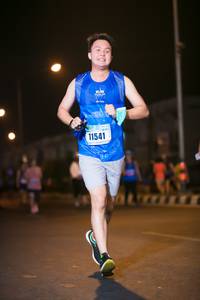 BIB: 11541
                            <button type="button" onclick="openModal(16559595)" class="btn btn-primary btn-sm float-right btn-popup" data-toggle="modal" data-target=".modal-high-quality">
                        <i class="fas fa-shopping-cart"></i> Add to Cart
                    </button>
                                            <button type="button" onclick="isThisMe(16559595, true)" class="btn btn-success btn-sm float-right btn-popup btn-isme hidden" data-toggle="tooltip" data-placement="bottom" title="นี่คือรูปของคุณใช่ไหม คลิกที่นี่เพื่อเอาเข้าอัลบั้ม">
                        <i class="fas fa-plus"></i> Add to album
                    </button>
                    <button type="button" onclick="isThisMe(16559595, false)" class="btn btn-warning btn-sm float-right btn-popup btn-isnotme hidden">
                        <i class="fas fa-ban"></i> Remove from album
                    </button>