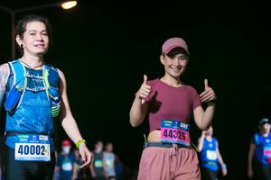 BIB: 44326, 40002
                            <button type="button" onclick="openModal(16611627)" class="btn btn-primary btn-sm float-right btn-popup" data-toggle="modal" data-target=".modal-high-quality">
                        <i class="fas fa-shopping-cart"></i> Add to Cart
                    </button>
                                            <button type="button" onclick="isThisMe(16611627, true)" class="btn btn-success btn-sm float-right btn-popup btn-isme hidden" data-toggle="tooltip" data-placement="bottom" title="นี่คือรูปของคุณใช่ไหม คลิกที่นี่เพื่อเอาเข้าอัลบั้ม">
                        <i class="fas fa-plus"></i> Add to album
                    </button>
                    <button type="button" onclick="isThisMe(16611627, false)" class="btn btn-warning btn-sm float-right btn-popup btn-isnotme hidden">
                        <i class="fas fa-ban"></i> Remove from album
                    </button>