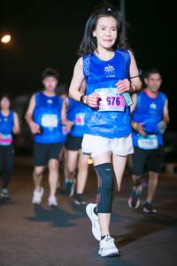 BIB: 676
                            <button type="button" onclick="openModal(16602924)" class="btn btn-primary btn-sm float-right btn-popup" data-toggle="modal" data-target=".modal-high-quality">
                        <i class="fas fa-shopping-cart"></i> Add to Cart
                    </button>
                                            <button type="button" onclick="isThisMe(16602924, true)" class="btn btn-success btn-sm float-right btn-popup btn-isme hidden" data-toggle="tooltip" data-placement="bottom" title="นี่คือรูปของคุณใช่ไหม คลิกที่นี่เพื่อเอาเข้าอัลบั้ม">
                        <i class="fas fa-plus"></i> Add to album
                    </button>
                    <button type="button" onclick="isThisMe(16602924, false)" class="btn btn-warning btn-sm float-right btn-popup btn-isnotme hidden">
                        <i class="fas fa-ban"></i> Remove from album
                    </button>