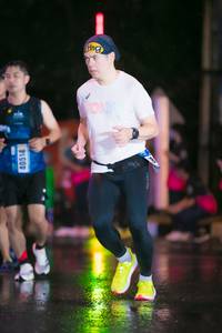 BIB: 40514
                            <button type="button" onclick="openModal(17291817)" class="btn btn-primary btn-sm float-right btn-popup" data-toggle="modal" data-target=".modal-high-quality">
                        <i class="fas fa-shopping-cart"></i> Add to Cart
                    </button>
                                            <button type="button" onclick="isThisMe(17291817, true)" class="btn btn-success btn-sm float-right btn-popup btn-isme hidden" data-toggle="tooltip" data-placement="bottom" title="นี่คือรูปของคุณใช่ไหม คลิกที่นี่เพื่อเอาเข้าอัลบั้ม">
                        <i class="fas fa-plus"></i> Add to album
                    </button>
                    <button type="button" onclick="isThisMe(17291817, false)" class="btn btn-warning btn-sm float-right btn-popup btn-isnotme hidden">
                        <i class="fas fa-ban"></i> Remove from album
                    </button>