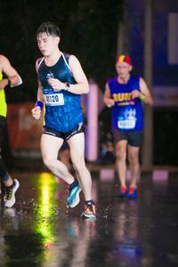 BIB: 120
                            <button type="button" onclick="openModal(17091547)" class="btn btn-primary btn-sm float-right btn-popup" data-toggle="modal" data-target=".modal-high-quality">
                        <i class="fas fa-shopping-cart"></i> Add to Cart
                    </button>
                                            <button type="button" onclick="isThisMe(17091547, true)" class="btn btn-success btn-sm float-right btn-popup btn-isme hidden" data-toggle="tooltip" data-placement="bottom" title="นี่คือรูปของคุณใช่ไหม คลิกที่นี่เพื่อเอาเข้าอัลบั้ม">
                        <i class="fas fa-plus"></i> Add to album
                    </button>
                    <button type="button" onclick="isThisMe(17091547, false)" class="btn btn-warning btn-sm float-right btn-popup btn-isnotme hidden">
                        <i class="fas fa-ban"></i> Remove from album
                    </button>