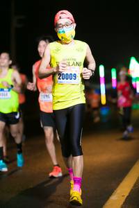 BIB: 20009
                            <button type="button" onclick="openModal(17747993)" class="btn btn-primary btn-sm float-right btn-popup" data-toggle="modal" data-target=".modal-high-quality">
                        <i class="fas fa-shopping-cart"></i> Add to Cart
                    </button>
                                            <button type="button" onclick="isThisMe(17747993, true)" class="btn btn-success btn-sm float-right btn-popup btn-isme hidden" data-toggle="tooltip" data-placement="bottom" title="นี่คือรูปของคุณใช่ไหม คลิกที่นี่เพื่อเอาเข้าอัลบั้ม">
                        <i class="fas fa-plus"></i> Add to album
                    </button>
                    <button type="button" onclick="isThisMe(17747993, false)" class="btn btn-warning btn-sm float-right btn-popup btn-isnotme hidden">
                        <i class="fas fa-ban"></i> Remove from album
                    </button>