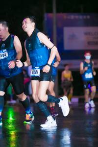 BIB: 584, 4155
                            <button type="button" onclick="openModal(17143842)" class="btn btn-primary btn-sm float-right btn-popup" data-toggle="modal" data-target=".modal-high-quality">
                        <i class="fas fa-shopping-cart"></i> Add to Cart
                    </button>
                                            <button type="button" onclick="isThisMe(17143842, true)" class="btn btn-success btn-sm float-right btn-popup btn-isme hidden" data-toggle="tooltip" data-placement="bottom" title="นี่คือรูปของคุณใช่ไหม คลิกที่นี่เพื่อเอาเข้าอัลบั้ม">
                        <i class="fas fa-plus"></i> Add to album
                    </button>
                    <button type="button" onclick="isThisMe(17143842, false)" class="btn btn-warning btn-sm float-right btn-popup btn-isnotme hidden">
                        <i class="fas fa-ban"></i> Remove from album
                    </button>