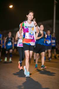 BIB: 176
                            <button type="button" onclick="openModal(16604422)" class="btn btn-primary btn-sm float-right btn-popup" data-toggle="modal" data-target=".modal-high-quality">
                        <i class="fas fa-shopping-cart"></i> Add to Cart
                    </button>
                                            <button type="button" onclick="isThisMe(16604422, true)" class="btn btn-success btn-sm float-right btn-popup btn-isme hidden" data-toggle="tooltip" data-placement="bottom" title="นี่คือรูปของคุณใช่ไหม คลิกที่นี่เพื่อเอาเข้าอัลบั้ม">
                        <i class="fas fa-plus"></i> Add to album
                    </button>
                    <button type="button" onclick="isThisMe(16604422, false)" class="btn btn-warning btn-sm float-right btn-popup btn-isnotme hidden">
                        <i class="fas fa-ban"></i> Remove from album
                    </button>