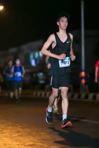 BIB: 190
                            <button type="button" onclick="openModal(16308741)" class="btn btn-primary btn-sm float-right btn-popup" data-toggle="modal" data-target=".modal-high-quality">
                        <i class="fas fa-shopping-cart"></i> Add to Cart
                    </button>
                                            <button type="button" onclick="isThisMe(16308741, true)" class="btn btn-success btn-sm float-right btn-popup btn-isme hidden" data-toggle="tooltip" data-placement="bottom" title="นี่คือรูปของคุณใช่ไหม คลิกที่นี่เพื่อเอาเข้าอัลบั้ม">
                        <i class="fas fa-plus"></i> Add to album
                    </button>
                    <button type="button" onclick="isThisMe(16308741, false)" class="btn btn-warning btn-sm float-right btn-popup btn-isnotme hidden">
                        <i class="fas fa-ban"></i> Remove from album
                    </button>