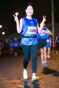 BIB: 13398
                            <button type="button" onclick="openModal(16608013)" class="btn btn-primary btn-sm float-right btn-popup" data-toggle="modal" data-target=".modal-high-quality">
                        <i class="fas fa-shopping-cart"></i> Add to Cart
                    </button>
                                            <button type="button" onclick="isThisMe(16608013, true)" class="btn btn-success btn-sm float-right btn-popup btn-isme hidden" data-toggle="tooltip" data-placement="bottom" title="นี่คือรูปของคุณใช่ไหม คลิกที่นี่เพื่อเอาเข้าอัลบั้ม">
                        <i class="fas fa-plus"></i> Add to album
                    </button>
                    <button type="button" onclick="isThisMe(16608013, false)" class="btn btn-warning btn-sm float-right btn-popup btn-isnotme hidden">
                        <i class="fas fa-ban"></i> Remove from album
                    </button>