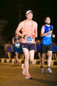 BIB: 1125, 43034
                            <button type="button" onclick="openModal(16563978)" class="btn btn-primary btn-sm float-right btn-popup" data-toggle="modal" data-target=".modal-high-quality">
                        <i class="fas fa-shopping-cart"></i> Add to Cart
                    </button>
                                            <button type="button" onclick="isThisMe(16563978, true)" class="btn btn-success btn-sm float-right btn-popup btn-isme hidden" data-toggle="tooltip" data-placement="bottom" title="นี่คือรูปของคุณใช่ไหม คลิกที่นี่เพื่อเอาเข้าอัลบั้ม">
                        <i class="fas fa-plus"></i> Add to album
                    </button>
                    <button type="button" onclick="isThisMe(16563978, false)" class="btn btn-warning btn-sm float-right btn-popup btn-isnotme hidden">
                        <i class="fas fa-ban"></i> Remove from album
                    </button>