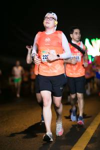 BIB: 220
                            <button type="button" onclick="openModal(17750021)" class="btn btn-primary btn-sm float-right btn-popup" data-toggle="modal" data-target=".modal-high-quality">
                        <i class="fas fa-shopping-cart"></i> Add to Cart
                    </button>
                                            <button type="button" onclick="isThisMe(17750021, true)" class="btn btn-success btn-sm float-right btn-popup btn-isme hidden" data-toggle="tooltip" data-placement="bottom" title="นี่คือรูปของคุณใช่ไหม คลิกที่นี่เพื่อเอาเข้าอัลบั้ม">
                        <i class="fas fa-plus"></i> Add to album
                    </button>
                    <button type="button" onclick="isThisMe(17750021, false)" class="btn btn-warning btn-sm float-right btn-popup btn-isnotme hidden">
                        <i class="fas fa-ban"></i> Remove from album
                    </button>