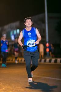 BIB: 10454
                            <button type="button" onclick="openModal(16596688)" class="btn btn-primary btn-sm float-right btn-popup" data-toggle="modal" data-target=".modal-high-quality">
                        <i class="fas fa-shopping-cart"></i> Add to Cart
                    </button>
                                            <button type="button" onclick="isThisMe(16596688, true)" class="btn btn-success btn-sm float-right btn-popup btn-isme hidden" data-toggle="tooltip" data-placement="bottom" title="นี่คือรูปของคุณใช่ไหม คลิกที่นี่เพื่อเอาเข้าอัลบั้ม">
                        <i class="fas fa-plus"></i> Add to album
                    </button>
                    <button type="button" onclick="isThisMe(16596688, false)" class="btn btn-warning btn-sm float-right btn-popup btn-isnotme hidden">
                        <i class="fas fa-ban"></i> Remove from album
                    </button>