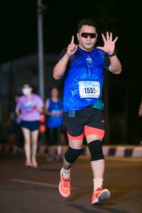 BIB: 1555
                            <button type="button" onclick="openModal(16645226)" class="btn btn-primary btn-sm float-right btn-popup" data-toggle="modal" data-target=".modal-high-quality">
                        <i class="fas fa-shopping-cart"></i> Add to Cart
                    </button>
                                            <button type="button" onclick="isThisMe(16645226, true)" class="btn btn-success btn-sm float-right btn-popup btn-isme hidden" data-toggle="tooltip" data-placement="bottom" title="นี่คือรูปของคุณใช่ไหม คลิกที่นี่เพื่อเอาเข้าอัลบั้ม">
                        <i class="fas fa-plus"></i> Add to album
                    </button>
                    <button type="button" onclick="isThisMe(16645226, false)" class="btn btn-warning btn-sm float-right btn-popup btn-isnotme hidden">
                        <i class="fas fa-ban"></i> Remove from album
                    </button>