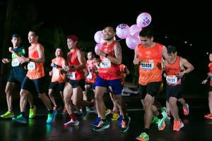 BIB: 200, 22420, 20231
                            <button type="button" onclick="openModal(17474314)" class="btn btn-primary btn-sm float-right btn-popup" data-toggle="modal" data-target=".modal-high-quality">
                        <i class="fas fa-shopping-cart"></i> Add to Cart
                    </button>
                                            <button type="button" onclick="isThisMe(17474314, true)" class="btn btn-success btn-sm float-right btn-popup btn-isme hidden" data-toggle="tooltip" data-placement="bottom" title="นี่คือรูปของคุณใช่ไหม คลิกที่นี่เพื่อเอาเข้าอัลบั้ม">
                        <i class="fas fa-plus"></i> Add to album
                    </button>
                    <button type="button" onclick="isThisMe(17474314, false)" class="btn btn-warning btn-sm float-right btn-popup btn-isnotme hidden">
                        <i class="fas fa-ban"></i> Remove from album
                    </button>