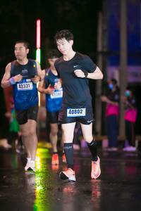 BIB: 42331, 40802
                            <button type="button" onclick="openModal(17123042)" class="btn btn-primary btn-sm float-right btn-popup" data-toggle="modal" data-target=".modal-high-quality">
                        <i class="fas fa-shopping-cart"></i> Add to Cart
                    </button>
                                            <button type="button" onclick="isThisMe(17123042, true)" class="btn btn-success btn-sm float-right btn-popup btn-isme hidden" data-toggle="tooltip" data-placement="bottom" title="นี่คือรูปของคุณใช่ไหม คลิกที่นี่เพื่อเอาเข้าอัลบั้ม">
                        <i class="fas fa-plus"></i> Add to album
                    </button>
                    <button type="button" onclick="isThisMe(17123042, false)" class="btn btn-warning btn-sm float-right btn-popup btn-isnotme hidden">
                        <i class="fas fa-ban"></i> Remove from album
                    </button>