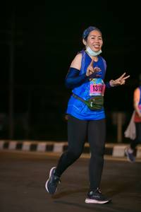 BIB: 1315
                            <button type="button" onclick="openModal(16612955)" class="btn btn-primary btn-sm float-right btn-popup" data-toggle="modal" data-target=".modal-high-quality">
                        <i class="fas fa-shopping-cart"></i> Add to Cart
                    </button>
                                            <button type="button" onclick="isThisMe(16612955, true)" class="btn btn-success btn-sm float-right btn-popup btn-isme hidden" data-toggle="tooltip" data-placement="bottom" title="นี่คือรูปของคุณใช่ไหม คลิกที่นี่เพื่อเอาเข้าอัลบั้ม">
                        <i class="fas fa-plus"></i> Add to album
                    </button>
                    <button type="button" onclick="isThisMe(16612955, false)" class="btn btn-warning btn-sm float-right btn-popup btn-isnotme hidden">
                        <i class="fas fa-ban"></i> Remove from album
                    </button>