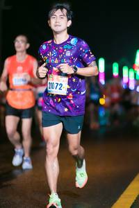 BIB: 210
                            <button type="button" onclick="openModal(17468401)" class="btn btn-primary btn-sm float-right btn-popup" data-toggle="modal" data-target=".modal-high-quality">
                        <i class="fas fa-shopping-cart"></i> Add to Cart
                    </button>
                                            <button type="button" onclick="isThisMe(17468401, true)" class="btn btn-success btn-sm float-right btn-popup btn-isme hidden" data-toggle="tooltip" data-placement="bottom" title="นี่คือรูปของคุณใช่ไหม คลิกที่นี่เพื่อเอาเข้าอัลบั้ม">
                        <i class="fas fa-plus"></i> Add to album
                    </button>
                    <button type="button" onclick="isThisMe(17468401, false)" class="btn btn-warning btn-sm float-right btn-popup btn-isnotme hidden">
                        <i class="fas fa-ban"></i> Remove from album
                    </button>