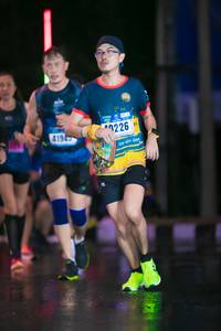 BIB: 0226, 4194
                            <button type="button" onclick="openModal(17135636)" class="btn btn-primary btn-sm float-right btn-popup" data-toggle="modal" data-target=".modal-high-quality">
                        <i class="fas fa-shopping-cart"></i> Add to Cart
                    </button>
                                            <button type="button" onclick="isThisMe(17135636, true)" class="btn btn-success btn-sm float-right btn-popup btn-isme hidden" data-toggle="tooltip" data-placement="bottom" title="นี่คือรูปของคุณใช่ไหม คลิกที่นี่เพื่อเอาเข้าอัลบั้ม">
                        <i class="fas fa-plus"></i> Add to album
                    </button>
                    <button type="button" onclick="isThisMe(17135636, false)" class="btn btn-warning btn-sm float-right btn-popup btn-isnotme hidden">
                        <i class="fas fa-ban"></i> Remove from album
                    </button>