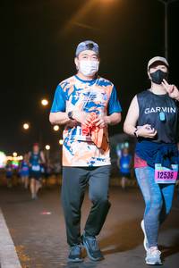 BIB: 12536
                            <button type="button" onclick="openModal(16618166)" class="btn btn-primary btn-sm float-right btn-popup" data-toggle="modal" data-target=".modal-high-quality">
                        <i class="fas fa-shopping-cart"></i> Add to Cart
                    </button>
                                            <button type="button" onclick="isThisMe(16618166, true)" class="btn btn-success btn-sm float-right btn-popup btn-isme hidden" data-toggle="tooltip" data-placement="bottom" title="นี่คือรูปของคุณใช่ไหม คลิกที่นี่เพื่อเอาเข้าอัลบั้ม">
                        <i class="fas fa-plus"></i> Add to album
                    </button>
                    <button type="button" onclick="isThisMe(16618166, false)" class="btn btn-warning btn-sm float-right btn-popup btn-isnotme hidden">
                        <i class="fas fa-ban"></i> Remove from album
                    </button>