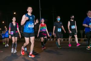 BIB: 41654, 11799, 4409, 11661, 084
                            <button type="button" onclick="openModal(16606746)" class="btn btn-primary btn-sm float-right btn-popup" data-toggle="modal" data-target=".modal-high-quality">
                        <i class="fas fa-shopping-cart"></i> Add to Cart
                    </button>
                                            <button type="button" onclick="isThisMe(16606746, true)" class="btn btn-success btn-sm float-right btn-popup btn-isme hidden" data-toggle="tooltip" data-placement="bottom" title="นี่คือรูปของคุณใช่ไหม คลิกที่นี่เพื่อเอาเข้าอัลบั้ม">
                        <i class="fas fa-plus"></i> Add to album
                    </button>
                    <button type="button" onclick="isThisMe(16606746, false)" class="btn btn-warning btn-sm float-right btn-popup btn-isnotme hidden">
                        <i class="fas fa-ban"></i> Remove from album
                    </button>