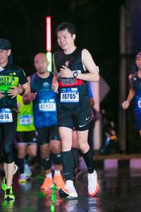 BIB: 40705, 42923, 1036
                            <button type="button" onclick="openModal(17135788)" class="btn btn-primary btn-sm float-right btn-popup" data-toggle="modal" data-target=".modal-high-quality">
                        <i class="fas fa-shopping-cart"></i> Add to Cart
                    </button>
                                            <button type="button" onclick="isThisMe(17135788, true)" class="btn btn-success btn-sm float-right btn-popup btn-isme hidden" data-toggle="tooltip" data-placement="bottom" title="นี่คือรูปของคุณใช่ไหม คลิกที่นี่เพื่อเอาเข้าอัลบั้ม">
                        <i class="fas fa-plus"></i> Add to album
                    </button>
                    <button type="button" onclick="isThisMe(17135788, false)" class="btn btn-warning btn-sm float-right btn-popup btn-isnotme hidden">
                        <i class="fas fa-ban"></i> Remove from album
                    </button>