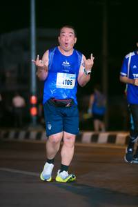 BIB: 4106
                            <button type="button" onclick="openModal(16571194)" class="btn btn-primary btn-sm float-right btn-popup" data-toggle="modal" data-target=".modal-high-quality">
                        <i class="fas fa-shopping-cart"></i> Add to Cart
                    </button>
                                            <button type="button" onclick="isThisMe(16571194, true)" class="btn btn-success btn-sm float-right btn-popup btn-isme hidden" data-toggle="tooltip" data-placement="bottom" title="นี่คือรูปของคุณใช่ไหม คลิกที่นี่เพื่อเอาเข้าอัลบั้ม">
                        <i class="fas fa-plus"></i> Add to album
                    </button>
                    <button type="button" onclick="isThisMe(16571194, false)" class="btn btn-warning btn-sm float-right btn-popup btn-isnotme hidden">
                        <i class="fas fa-ban"></i> Remove from album
                    </button>