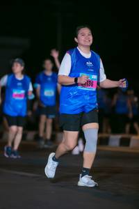 BIB: 136
                            <button type="button" onclick="openModal(16604267)" class="btn btn-primary btn-sm float-right btn-popup" data-toggle="modal" data-target=".modal-high-quality">
                        <i class="fas fa-shopping-cart"></i> Add to Cart
                    </button>
                                            <button type="button" onclick="isThisMe(16604267, true)" class="btn btn-success btn-sm float-right btn-popup btn-isme hidden" data-toggle="tooltip" data-placement="bottom" title="นี่คือรูปของคุณใช่ไหม คลิกที่นี่เพื่อเอาเข้าอัลบั้ม">
                        <i class="fas fa-plus"></i> Add to album
                    </button>
                    <button type="button" onclick="isThisMe(16604267, false)" class="btn btn-warning btn-sm float-right btn-popup btn-isnotme hidden">
                        <i class="fas fa-ban"></i> Remove from album
                    </button>