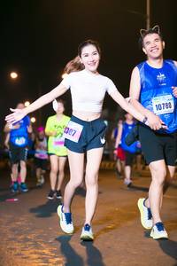 BIB: 10780, 307, 
                            <button type="button" onclick="openModal(16647882)" class="btn btn-primary btn-sm float-right btn-popup" data-toggle="modal" data-target=".modal-high-quality">
                        <i class="fas fa-shopping-cart"></i> Add to Cart
                    </button>
                                            <button type="button" onclick="isThisMe(16647882, true)" class="btn btn-success btn-sm float-right btn-popup btn-isme hidden" data-toggle="tooltip" data-placement="bottom" title="นี่คือรูปของคุณใช่ไหม คลิกที่นี่เพื่อเอาเข้าอัลบั้ม">
                        <i class="fas fa-plus"></i> Add to album
                    </button>
                    <button type="button" onclick="isThisMe(16647882, false)" class="btn btn-warning btn-sm float-right btn-popup btn-isnotme hidden">
                        <i class="fas fa-ban"></i> Remove from album
                    </button>