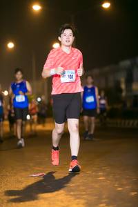 BIB: 101
                            <button type="button" onclick="openModal(16599220)" class="btn btn-primary btn-sm float-right btn-popup" data-toggle="modal" data-target=".modal-high-quality">
                        <i class="fas fa-shopping-cart"></i> Add to Cart
                    </button>
                                            <button type="button" onclick="isThisMe(16599220, true)" class="btn btn-success btn-sm float-right btn-popup btn-isme hidden" data-toggle="tooltip" data-placement="bottom" title="นี่คือรูปของคุณใช่ไหม คลิกที่นี่เพื่อเอาเข้าอัลบั้ม">
                        <i class="fas fa-plus"></i> Add to album
                    </button>
                    <button type="button" onclick="isThisMe(16599220, false)" class="btn btn-warning btn-sm float-right btn-popup btn-isnotme hidden">
                        <i class="fas fa-ban"></i> Remove from album
                    </button>