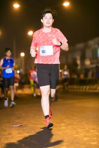 BIB: 105
                            <button type="button" onclick="openModal(16599296)" class="btn btn-primary btn-sm float-right btn-popup" data-toggle="modal" data-target=".modal-high-quality">
                        <i class="fas fa-shopping-cart"></i> Add to Cart
                    </button>
                                            <button type="button" onclick="isThisMe(16599296, true)" class="btn btn-success btn-sm float-right btn-popup btn-isme hidden" data-toggle="tooltip" data-placement="bottom" title="นี่คือรูปของคุณใช่ไหม คลิกที่นี่เพื่อเอาเข้าอัลบั้ม">
                        <i class="fas fa-plus"></i> Add to album
                    </button>
                    <button type="button" onclick="isThisMe(16599296, false)" class="btn btn-warning btn-sm float-right btn-popup btn-isnotme hidden">
                        <i class="fas fa-ban"></i> Remove from album
                    </button>