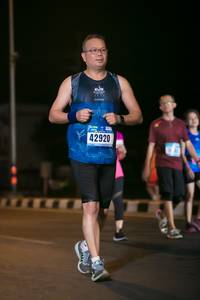 BIB: 42920
                            <button type="button" onclick="openModal(16623545)" class="btn btn-primary btn-sm float-right btn-popup" data-toggle="modal" data-target=".modal-high-quality">
                        <i class="fas fa-shopping-cart"></i> Add to Cart
                    </button>
                                            <button type="button" onclick="isThisMe(16623545, true)" class="btn btn-success btn-sm float-right btn-popup btn-isme hidden" data-toggle="tooltip" data-placement="bottom" title="นี่คือรูปของคุณใช่ไหม คลิกที่นี่เพื่อเอาเข้าอัลบั้ม">
                        <i class="fas fa-plus"></i> Add to album
                    </button>
                    <button type="button" onclick="isThisMe(16623545, false)" class="btn btn-warning btn-sm float-right btn-popup btn-isnotme hidden">
                        <i class="fas fa-ban"></i> Remove from album
                    </button>