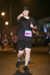 BIB: 94157
                            <button type="button" onclick="openModal(16557280)" class="btn btn-primary btn-sm float-right btn-popup" data-toggle="modal" data-target=".modal-high-quality">
                        <i class="fas fa-shopping-cart"></i> Add to Cart
                    </button>
                                            <button type="button" onclick="isThisMe(16557280, true)" class="btn btn-success btn-sm float-right btn-popup btn-isme hidden" data-toggle="tooltip" data-placement="bottom" title="นี่คือรูปของคุณใช่ไหม คลิกที่นี่เพื่อเอาเข้าอัลบั้ม">
                        <i class="fas fa-plus"></i> Add to album
                    </button>
                    <button type="button" onclick="isThisMe(16557280, false)" class="btn btn-warning btn-sm float-right btn-popup btn-isnotme hidden">
                        <i class="fas fa-ban"></i> Remove from album
                    </button>