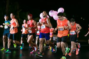 BIB: 22420, 20231, 
                            <button type="button" onclick="openModal(17474327)" class="btn btn-primary btn-sm float-right btn-popup" data-toggle="modal" data-target=".modal-high-quality">
                        <i class="fas fa-shopping-cart"></i> Add to Cart
                    </button>
                                            <button type="button" onclick="isThisMe(17474327, true)" class="btn btn-success btn-sm float-right btn-popup btn-isme hidden" data-toggle="tooltip" data-placement="bottom" title="นี่คือรูปของคุณใช่ไหม คลิกที่นี่เพื่อเอาเข้าอัลบั้ม">
                        <i class="fas fa-plus"></i> Add to album
                    </button>
                    <button type="button" onclick="isThisMe(17474327, false)" class="btn btn-warning btn-sm float-right btn-popup btn-isnotme hidden">
                        <i class="fas fa-ban"></i> Remove from album
                    </button>