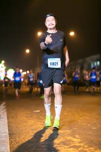 BIB: 11821
                            <button type="button" onclick="openModal(16612036)" class="btn btn-primary btn-sm float-right btn-popup" data-toggle="modal" data-target=".modal-high-quality">
                        <i class="fas fa-shopping-cart"></i> Add to Cart
                    </button>
                                            <button type="button" onclick="isThisMe(16612036, true)" class="btn btn-success btn-sm float-right btn-popup btn-isme hidden" data-toggle="tooltip" data-placement="bottom" title="นี่คือรูปของคุณใช่ไหม คลิกที่นี่เพื่อเอาเข้าอัลบั้ม">
                        <i class="fas fa-plus"></i> Add to album
                    </button>
                    <button type="button" onclick="isThisMe(16612036, false)" class="btn btn-warning btn-sm float-right btn-popup btn-isnotme hidden">
                        <i class="fas fa-ban"></i> Remove from album
                    </button>