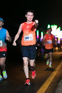 BIB: 204
                            <button type="button" onclick="openModal(17748372)" class="btn btn-primary btn-sm float-right btn-popup" data-toggle="modal" data-target=".modal-high-quality">
                        <i class="fas fa-shopping-cart"></i> Add to Cart
                    </button>
                                            <button type="button" onclick="isThisMe(17748372, true)" class="btn btn-success btn-sm float-right btn-popup btn-isme hidden" data-toggle="tooltip" data-placement="bottom" title="นี่คือรูปของคุณใช่ไหม คลิกที่นี่เพื่อเอาเข้าอัลบั้ม">
                        <i class="fas fa-plus"></i> Add to album
                    </button>
                    <button type="button" onclick="isThisMe(17748372, false)" class="btn btn-warning btn-sm float-right btn-popup btn-isnotme hidden">
                        <i class="fas fa-ban"></i> Remove from album
                    </button>