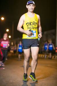 BIB: 916
                            <button type="button" onclick="openModal(16605148)" class="btn btn-primary btn-sm float-right btn-popup" data-toggle="modal" data-target=".modal-high-quality">
                        <i class="fas fa-shopping-cart"></i> Add to Cart
                    </button>
                                            <button type="button" onclick="isThisMe(16605148, true)" class="btn btn-success btn-sm float-right btn-popup btn-isme hidden" data-toggle="tooltip" data-placement="bottom" title="นี่คือรูปของคุณใช่ไหม คลิกที่นี่เพื่อเอาเข้าอัลบั้ม">
                        <i class="fas fa-plus"></i> Add to album
                    </button>
                    <button type="button" onclick="isThisMe(16605148, false)" class="btn btn-warning btn-sm float-right btn-popup btn-isnotme hidden">
                        <i class="fas fa-ban"></i> Remove from album
                    </button>