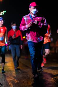 BIB: 257
                            <button type="button" onclick="openModal(17429420)" class="btn btn-primary btn-sm float-right btn-popup" data-toggle="modal" data-target=".modal-high-quality">
                        <i class="fas fa-shopping-cart"></i> Add to Cart
                    </button>
                                            <button type="button" onclick="isThisMe(17429420, true)" class="btn btn-success btn-sm float-right btn-popup btn-isme hidden" data-toggle="tooltip" data-placement="bottom" title="นี่คือรูปของคุณใช่ไหม คลิกที่นี่เพื่อเอาเข้าอัลบั้ม">
                        <i class="fas fa-plus"></i> Add to album
                    </button>
                    <button type="button" onclick="isThisMe(17429420, false)" class="btn btn-warning btn-sm float-right btn-popup btn-isnotme hidden">
                        <i class="fas fa-ban"></i> Remove from album
                    </button>