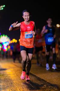 BIB: 20209
                            <button type="button" onclick="openModal(17408543)" class="btn btn-primary btn-sm float-right btn-popup" data-toggle="modal" data-target=".modal-high-quality">
                        <i class="fas fa-shopping-cart"></i> Add to Cart
                    </button>
                                            <button type="button" onclick="isThisMe(17408543, true)" class="btn btn-success btn-sm float-right btn-popup btn-isme hidden" data-toggle="tooltip" data-placement="bottom" title="นี่คือรูปของคุณใช่ไหม คลิกที่นี่เพื่อเอาเข้าอัลบั้ม">
                        <i class="fas fa-plus"></i> Add to album
                    </button>
                    <button type="button" onclick="isThisMe(17408543, false)" class="btn btn-warning btn-sm float-right btn-popup btn-isnotme hidden">
                        <i class="fas fa-ban"></i> Remove from album
                    </button>