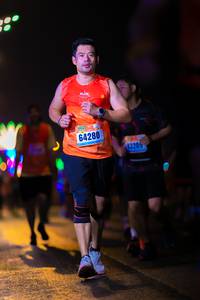 BIB: 64280, 3209
                            <button type="button" onclick="openModal(16909585)" class="btn btn-primary btn-sm float-right btn-popup" data-toggle="modal" data-target=".modal-high-quality">
                        <i class="fas fa-shopping-cart"></i> Add to Cart
                    </button>
                                            <button type="button" onclick="isThisMe(16909585, true)" class="btn btn-success btn-sm float-right btn-popup btn-isme hidden" data-toggle="tooltip" data-placement="bottom" title="นี่คือรูปของคุณใช่ไหม คลิกที่นี่เพื่อเอาเข้าอัลบั้ม">
                        <i class="fas fa-plus"></i> Add to album
                    </button>
                    <button type="button" onclick="isThisMe(16909585, false)" class="btn btn-warning btn-sm float-right btn-popup btn-isnotme hidden">
                        <i class="fas fa-ban"></i> Remove from album
                    </button>