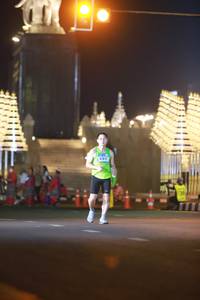 BIB: 42812
                            <button type="button" onclick="openModal(16801537)" class="btn btn-primary btn-sm float-right btn-popup" data-toggle="modal" data-target=".modal-high-quality">
                        <i class="fas fa-shopping-cart"></i> Add to Cart
                    </button>
                                            <button type="button" onclick="isThisMe(16801537, true)" class="btn btn-success btn-sm float-right btn-popup btn-isme hidden" data-toggle="tooltip" data-placement="bottom" title="นี่คือรูปของคุณใช่ไหม คลิกที่นี่เพื่อเอาเข้าอัลบั้ม">
                        <i class="fas fa-plus"></i> Add to album
                    </button>
                    <button type="button" onclick="isThisMe(16801537, false)" class="btn btn-warning btn-sm float-right btn-popup btn-isnotme hidden">
                        <i class="fas fa-ban"></i> Remove from album
                    </button>