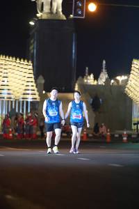 BIB: 4585
                            <button type="button" onclick="openModal(16807672)" class="btn btn-primary btn-sm float-right btn-popup" data-toggle="modal" data-target=".modal-high-quality">
                        <i class="fas fa-shopping-cart"></i> Add to Cart
                    </button>
                                            <button type="button" onclick="isThisMe(16807672, true)" class="btn btn-success btn-sm float-right btn-popup btn-isme hidden" data-toggle="tooltip" data-placement="bottom" title="นี่คือรูปของคุณใช่ไหม คลิกที่นี่เพื่อเอาเข้าอัลบั้ม">
                        <i class="fas fa-plus"></i> Add to album
                    </button>
                    <button type="button" onclick="isThisMe(16807672, false)" class="btn btn-warning btn-sm float-right btn-popup btn-isnotme hidden">
                        <i class="fas fa-ban"></i> Remove from album
                    </button>