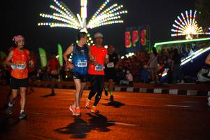 BIB: 40384, 20157, 4028
                            <button type="button" onclick="openModal(16307476)" class="btn btn-primary btn-sm float-right btn-popup" data-toggle="modal" data-target=".modal-high-quality">
                        <i class="fas fa-shopping-cart"></i> Add to Cart
                    </button>
                                            <button type="button" onclick="isThisMe(16307476, true)" class="btn btn-success btn-sm float-right btn-popup btn-isme hidden" data-toggle="tooltip" data-placement="bottom" title="นี่คือรูปของคุณใช่ไหม คลิกที่นี่เพื่อเอาเข้าอัลบั้ม">
                        <i class="fas fa-plus"></i> Add to album
                    </button>
                    <button type="button" onclick="isThisMe(16307476, false)" class="btn btn-warning btn-sm float-right btn-popup btn-isnotme hidden">
                        <i class="fas fa-ban"></i> Remove from album
                    </button>