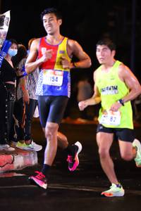 BIB: 154
                            <button type="button" onclick="openModal(16952808)" class="btn btn-primary btn-sm float-right btn-popup" data-toggle="modal" data-target=".modal-high-quality">
                        <i class="fas fa-shopping-cart"></i> Add to Cart
                    </button>
                                            <button type="button" onclick="isThisMe(16952808, true)" class="btn btn-success btn-sm float-right btn-popup btn-isme hidden" data-toggle="tooltip" data-placement="bottom" title="นี่คือรูปของคุณใช่ไหม คลิกที่นี่เพื่อเอาเข้าอัลบั้ม">
                        <i class="fas fa-plus"></i> Add to album
                    </button>
                    <button type="button" onclick="isThisMe(16952808, false)" class="btn btn-warning btn-sm float-right btn-popup btn-isnotme hidden">
                        <i class="fas fa-ban"></i> Remove from album
                    </button>